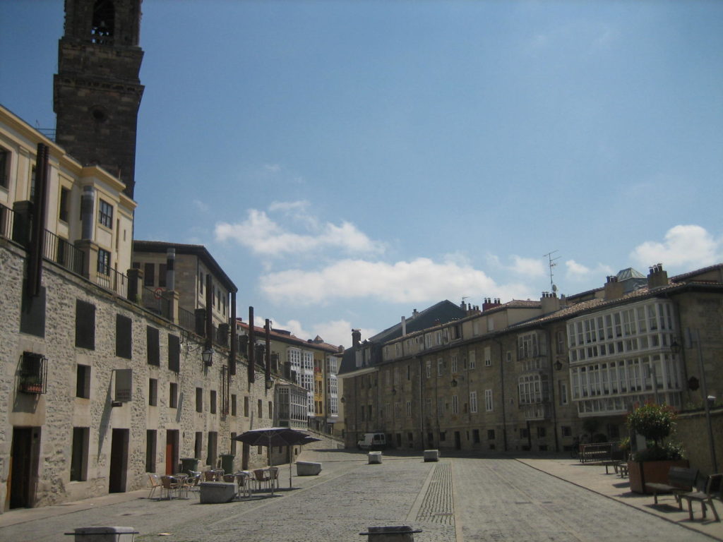 Plaza del Machete Vitoria-Gasteiz Ardoaraba