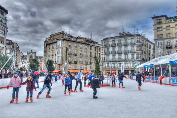 Pista di pattinaggio sul ghiaccio di Natale Vitoria